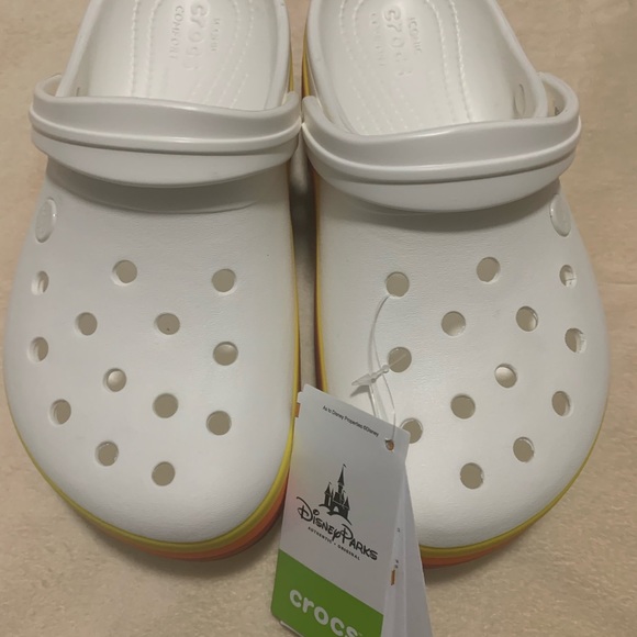 SOLD* Disney X Crocs retro collab. NWT - Picture 3 of 4